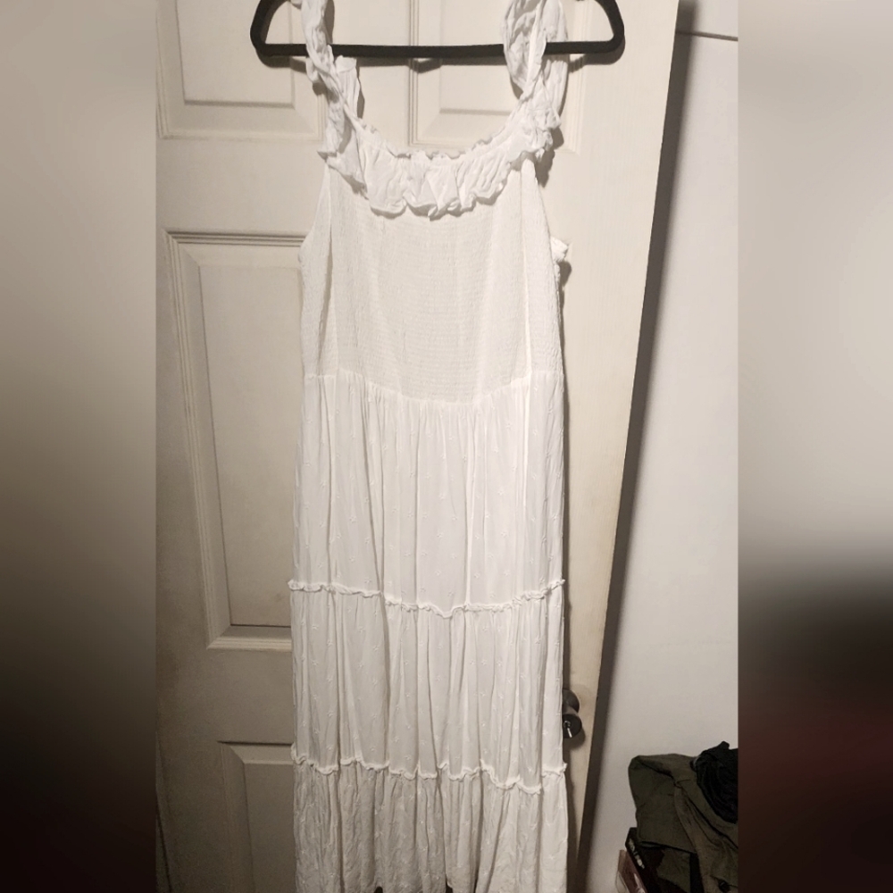 Old Navy Tierd Maxi Dress